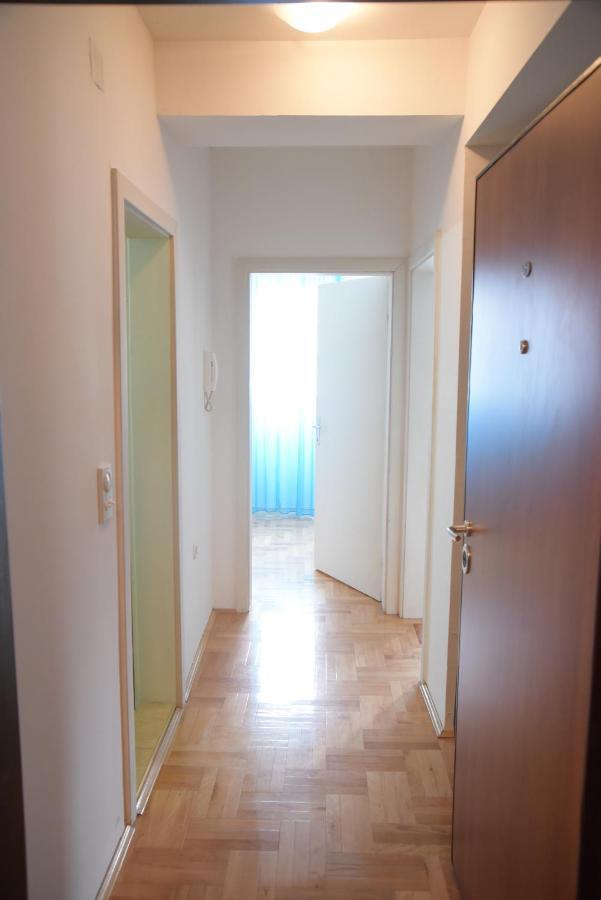 Apartment Petrograd Apart.